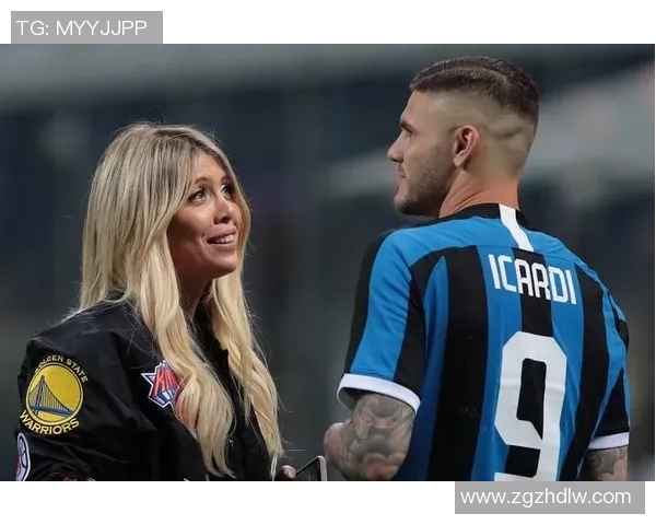 足球明星的妻子娜拉揭秘她的爱情故事与生活点滴