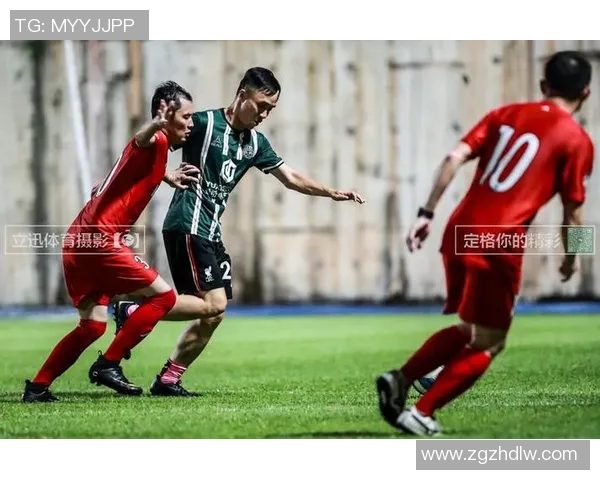 足球明星瞬间定格相机捕捉的精彩瞬间与背后的故事