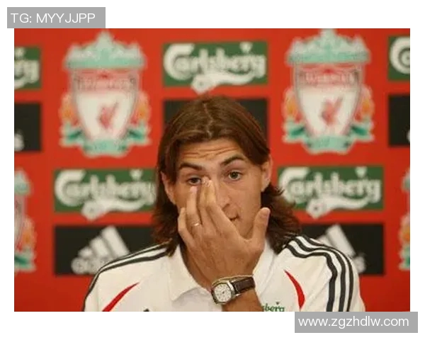 黄色长发的足球明星是谁他在赛场上的表现引发了热议